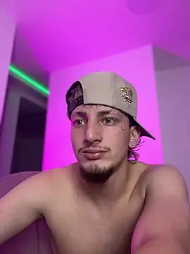 ZarcooX online show from April 7, 2026, 7:21 am