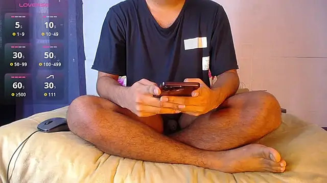 felipecams online show from May 13, 2026, 5:09 pm