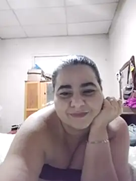 Snapshot of Golositadeamor chatting on July 16, 2026, 2:41 am Golositadeamor online show from July 16, 2026, 2:41 am