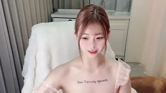 Snapshot of xiaoyugan_cute chatting on June 9, 2026, 3:35 pm xiaoyugan cute online show from June 9, 2026, 3:35 pm