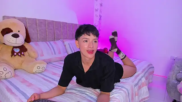 SaNti ll online show from April 7, 2026, 2:57 am