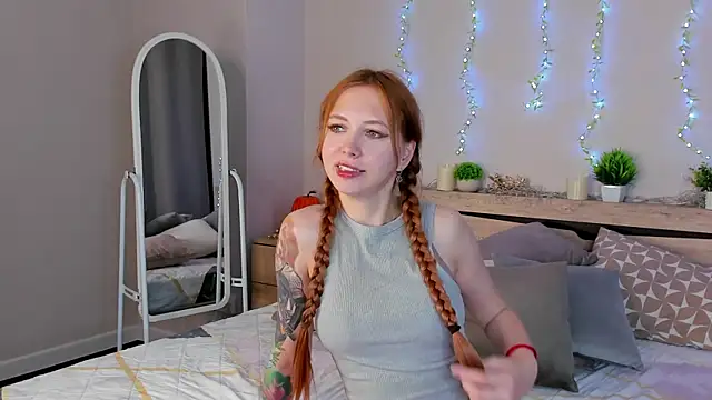 Snapshot of Sienna_Nyx chatting on April 17, 2026, 9:45 am Sienna Nyx online show from April 17, 2026, 9:45 am