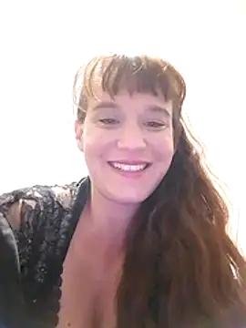 Snapshot of Maggie38 chatting on May 11, 2026, 8:05 am Maggie38 online show from May 11, 2026, 8:05 am