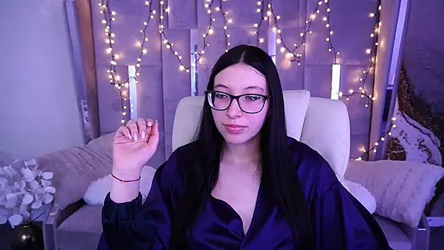 SsoftAura online show from April 30, 2026, 12:45 pm