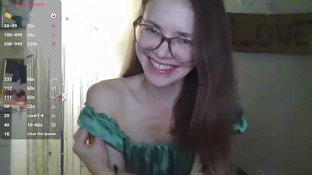 Snapshot of mmmay_day chatting on April 8, 2026, 4:30 pm mmmay day online show from April 8, 2026, 4:30 pm