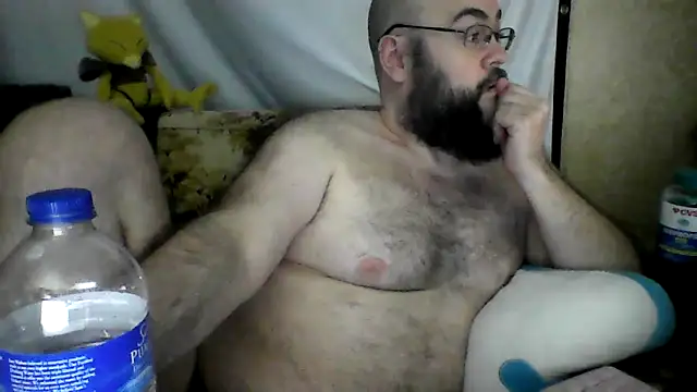 Snapshot of BriTheTopBear chatting on May 15, 2026, 10:02 am BriTheTopBear online show from May 15, 2026, 10:02 am