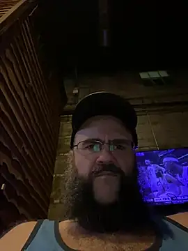 Snapshot of BriTheTopBear chatting on April 30, 2026, 2:18 am BriTheTopBear online show from April 30, 2026, 2:18 am