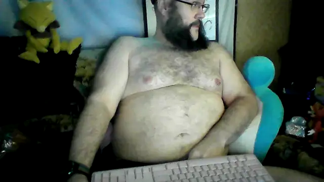 Snapshot of BriTheTopBear chatting on May 22, 2026, 6:33 am BriTheTopBear online show from May 22, 2026, 6:33 am