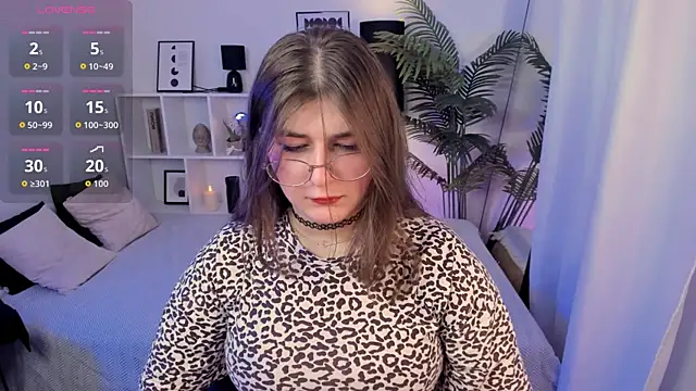 HaniaWish online show from May 17, 2026, 5:46 pm