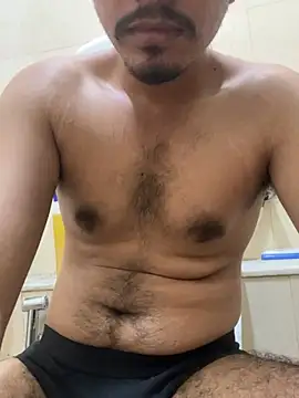 sunnyroy26 online show from April 7, 2026, 7:43 am