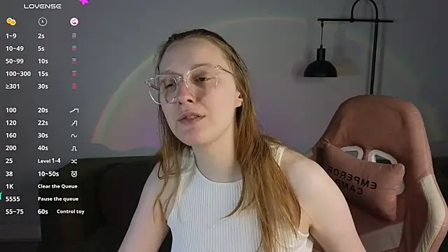 Snapshot of JessieWayy chatting on May 12, 2026, 1:13 am JessieWayy online show from May 12, 2026, 1:13 am