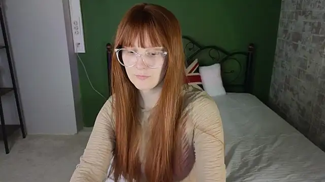 Snapshot of JessieWayy chatting on May 3, 2026, 8:19 am JessieWayy online show from May 3, 2026, 8:19 am