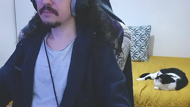 okakox online show from April 7, 2026, 1:13 pm