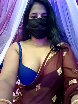 Hot Alicee online show from April 27, 2026, 6:06 pm