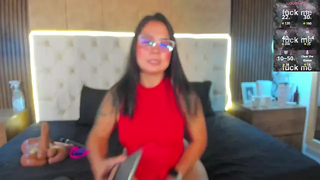 Snapshot of Amelia_Rossetti chatting on June 10, 2026, 11:22 am Amelia Rossetti online show from June 10, 2026, 11:22 am