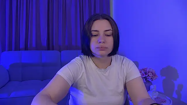 Snapshot of AdrianaToress chatting on May 8, 2026, 5:11 am AdrianaToress online show from May 8, 2026, 5:11 am