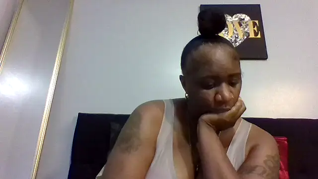 Snapshot of amberchill26 chatting on April 27, 2026, 3:10 pm amberchill26 online show from April 27, 2026, 3:10 pm