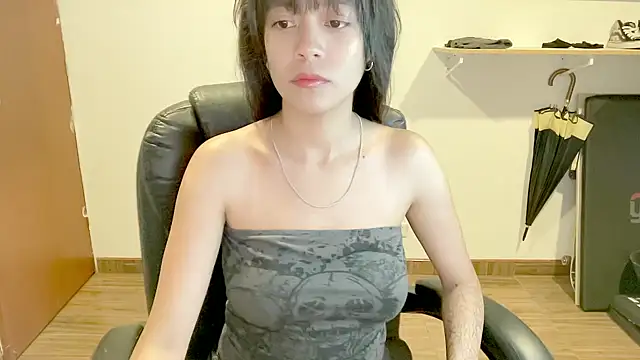 Snapshot of _Oxxme chatting on July 1, 2026, 3:29 am Oxxme online show from July 1, 2026, 3:29 am