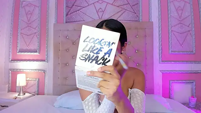 Snapshot of BabyPink_20 chatting on April 7, 2026, 3:41 am BabyPink 20 online show from April 7, 2026, 3:41 am