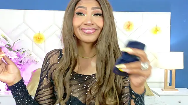 Kiara Parker  online show from June 25, 2026, 8:25 pm