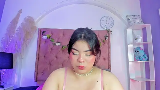 ROSELEI  online show from May 20, 2026, 1:08 pm