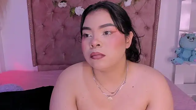 ROSELEI  online show from April 26, 2026, 8:44 am