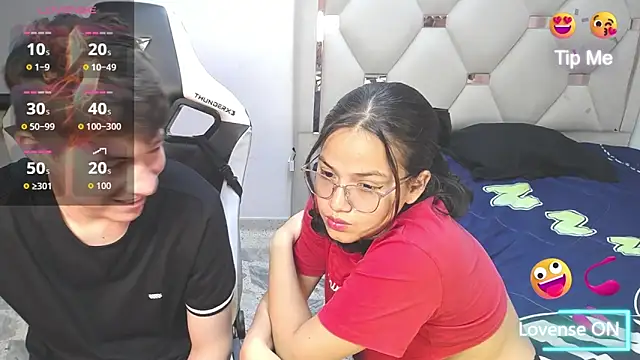 Zoe and jackk  online show from May 9, 2026, 8:34 pm