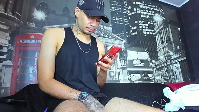 Snapshot of Daniel_huge22 chatting on June 3, 2026, 2:55 pm Daniel huge22 online show from June 3, 2026, 2:55 pm