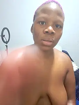 KittyLee004 online show from April 14, 2026, 5:45 am