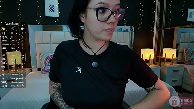 Snapshot of aria_bloomer chatting on May 6, 2026, 11:58 am aria bloomer online show from May 6, 2026, 11:58 am