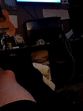 Elvis242444 online show from April 9, 2026, 8:15 pm