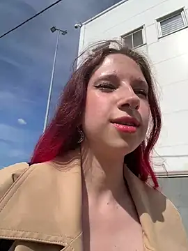 Snapshot of michelle_lovique chatting on July 1, 2026, 7:20 am michelle lovique online show from July 1, 2026, 7:20 am