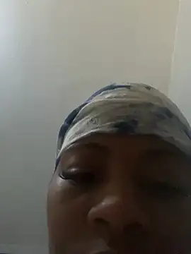 Snapshot of EbonytitsX chatting on July 20, 2026, 6:43 am EbonytitsX online show from July 20, 2026, 6:43 am