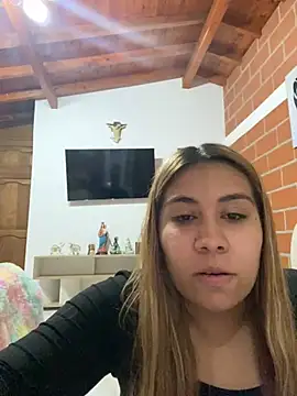 Snapshot of _BellaSmith_ chatting on April 25, 2026, 2:58 am BellaSmith online show from April 25, 2026, 2:58 am