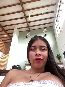 Kloe zaf online show from April 9, 2026, 9:43 pm