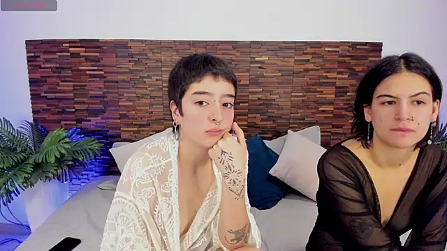 Snapshot of Atheena__ chatting on June 16, 2026, 1:00 pm Atheena online show from June 16, 2026, 1:00 pm