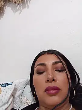 Snapshot of Antonella-corruso chatting on June 7, 2026, 3:45 am Antonella-corruso online show from June 7, 2026, 3:45 am