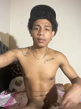 Snapshot of aarom_ chatting on June 1, 2026, 11:59 pm aarom online show from June 1, 2026, 11:59 pm