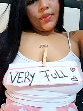 Brunette Dirty Messy online show from April 14, 2026, 8:14 pm