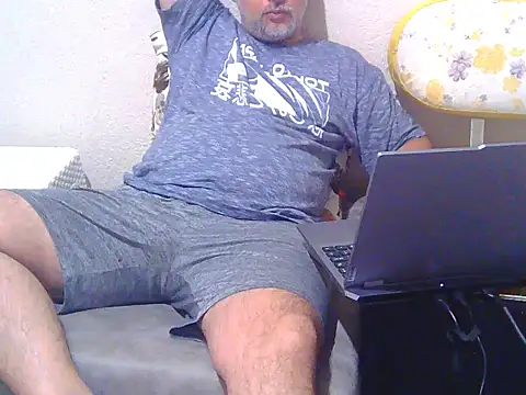 izmir serhat online show from July 4, 2026, 11:42 pm
