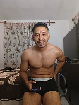 Snapshot of edulovee chatting on August 3, 2026, 3:47 am edulovee online show from August 3, 2026, 3:47 am