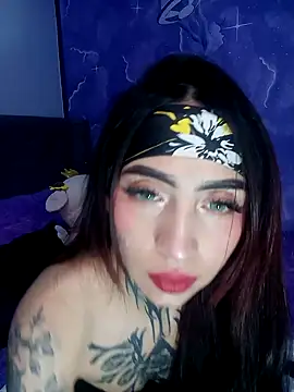 Rouxx 1 online show from May 23, 2026, 10:09 pm