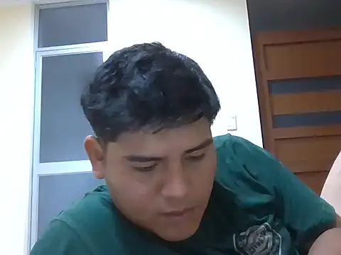 fresa fucks online show from April 8, 2026, 5:09 am