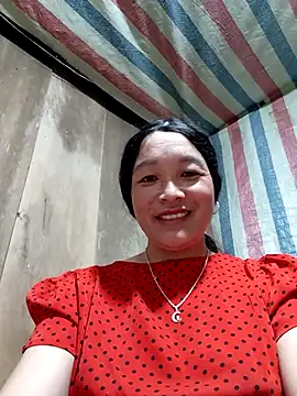 Snapshot of vanlucky2 chatting on May 7, 2026, 1:25 pm vanlucky2 online show from May 7, 2026, 1:25 pm