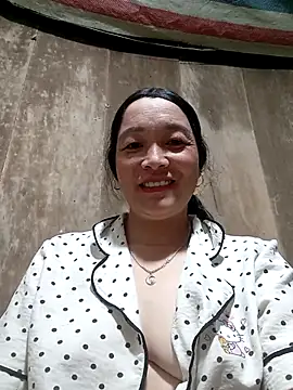 Snapshot of vanlucky2 chatting on May 15, 2026, 10:46 am vanlucky2 online show from May 15, 2026, 10:46 am