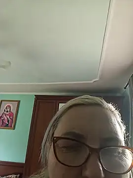 Snapshot of AureliaSky598 chatting on April 30, 2026, 10:44 am AureliaSky598 online show from April 30, 2026, 10:44 am