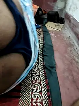 hornycouple096 online show from April 17, 2026, 3:09 am