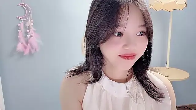 Snapshot of Xiaoqing00 chatting on July 13, 2026, 4:12 am Xiaoqing00 online show from July 13, 2026, 4:12 am