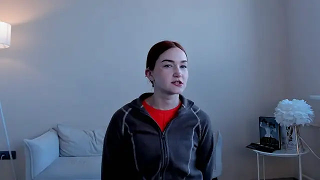 Snapshot of JohnieTrower chatting on April 10, 2026, 10:00 am JohnieTrower online show from April 10, 2026, 10:00 am