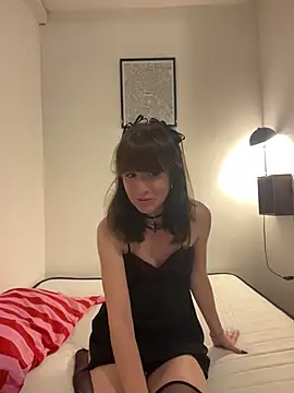 Snapshot of MyLovelyClitty chatting on May 2, 2026, 7:30 pm MyLovelyClitty online show from May 2, 2026, 7:30 pm